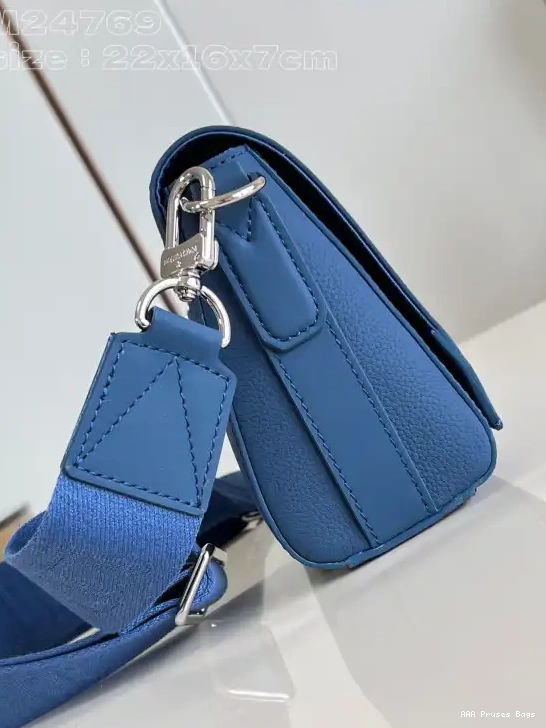 AAA Replica Ru Messenger PM-22*16.5*7CM Takeoff LOUIS VUITTON 0620